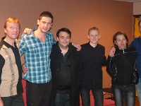 Avec Eric Legnini Trio en avril 2011